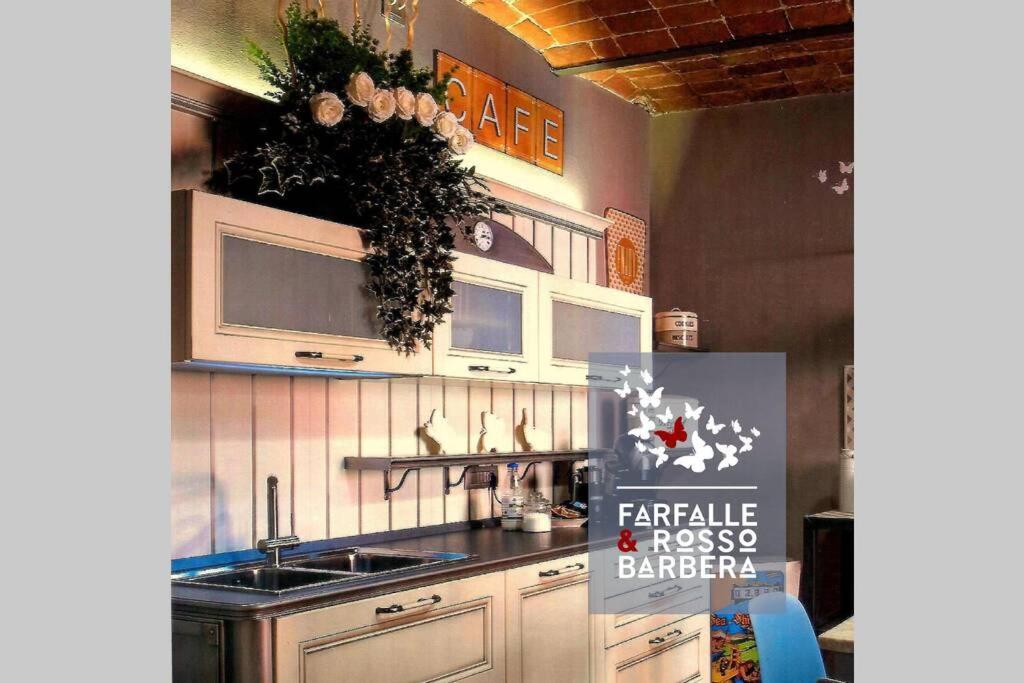 Appartamento Vacanze / Holiday Flat Farfalle&Rossobarbera Montegrosso dʼAsti Eksteriør bilde
